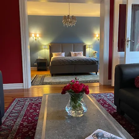 Klara Cieplice Apartment *